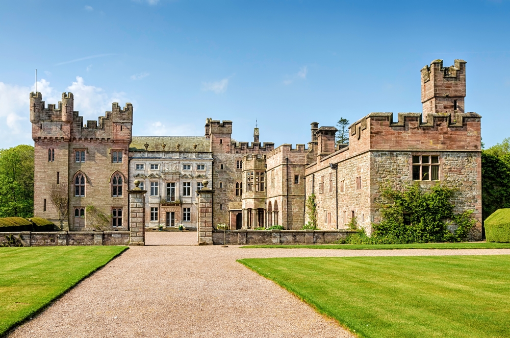 10 Stately Homes in the Lake District