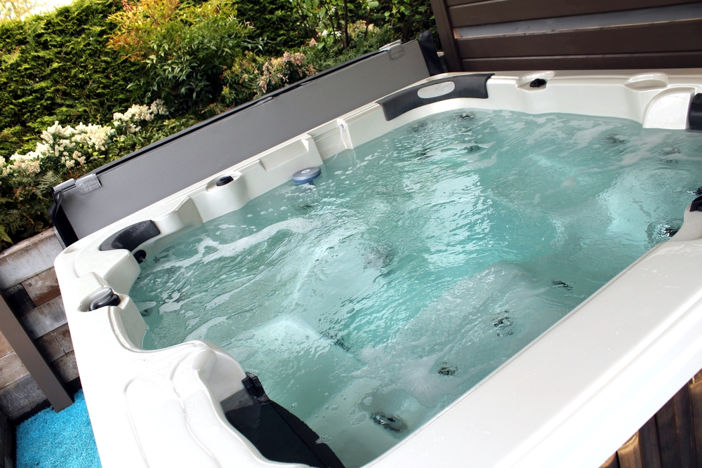 5 Health Benefits of a Hot Tub, Indoor Hot Tubs in Windermere